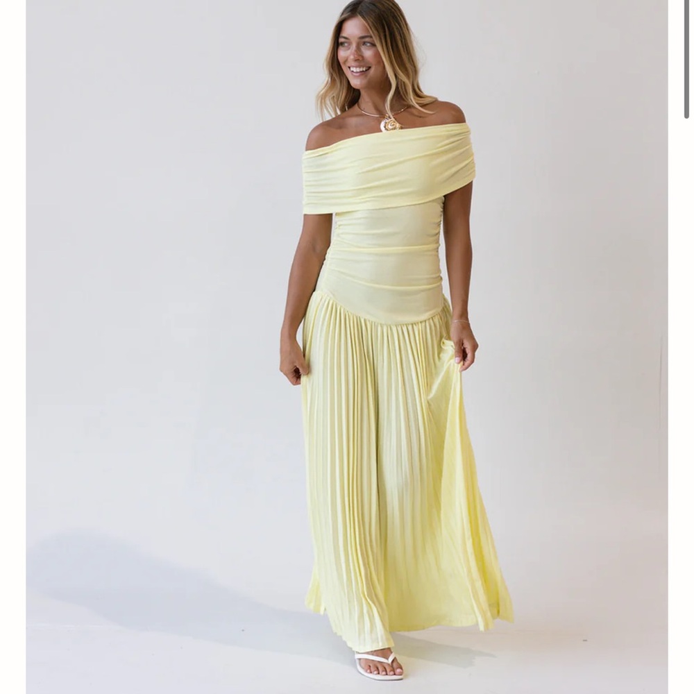 NWT Fancy’d Boutique Olivaceous Yellow Off-Shoulder Maxi Dress